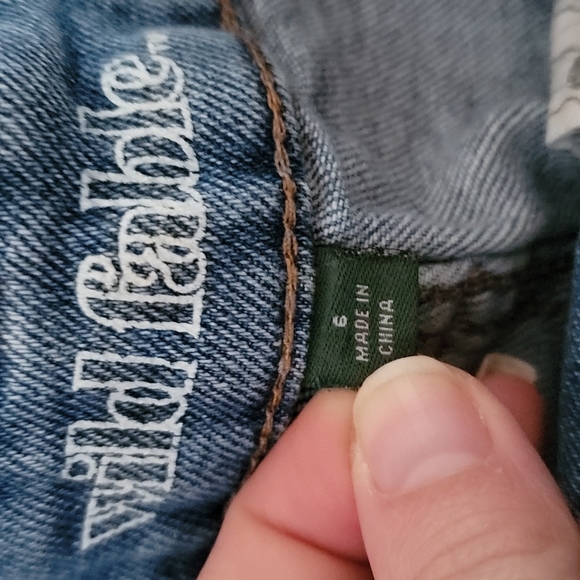 ❤️ Wild Fable High Rise Cheeky Jean Shorts - Picture 3 of 3